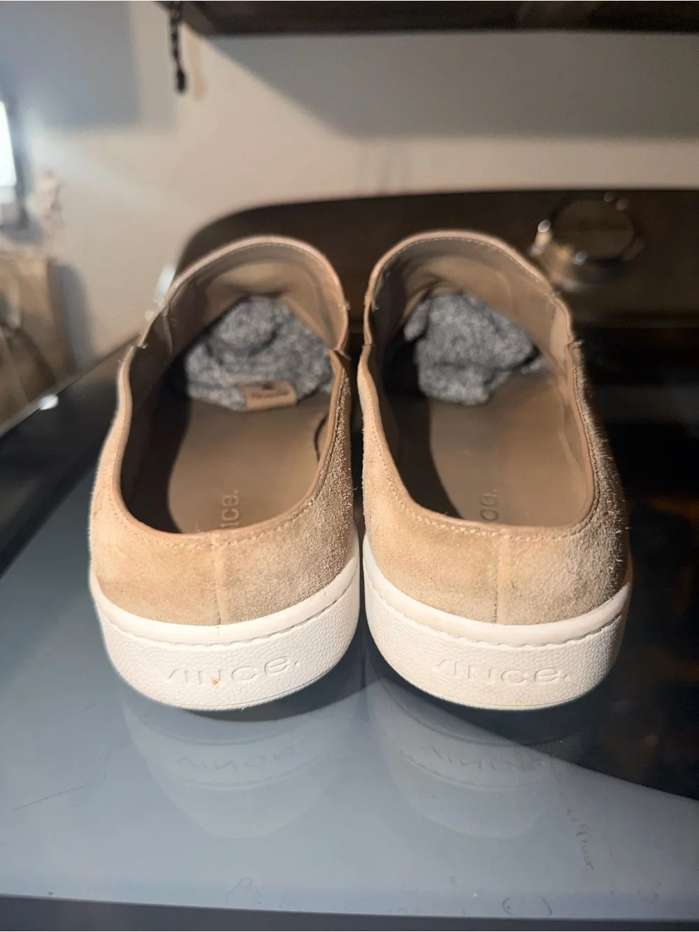 Vince Blair 5 Women’s Size 8 Tan Suede Slip On Sneakers Beige Casual Shoes